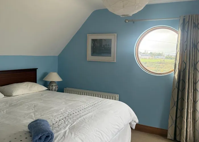 Hébergement de vacances Errarooney-more House *