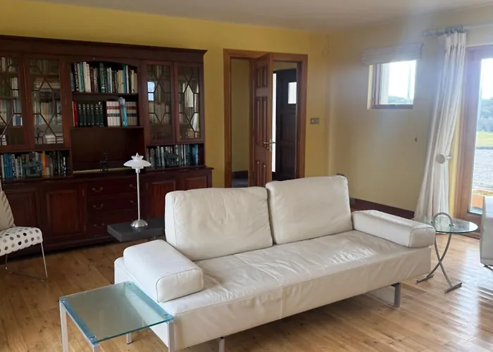 Hébergement de vacances Errarooney-more House