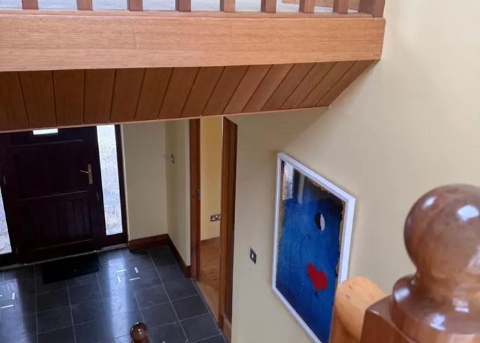 Errarooney-more House *